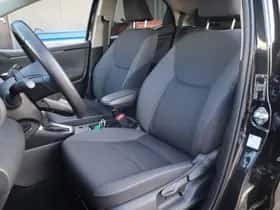 Toyota Yaris (2021) thumbnail 12