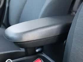 Toyota Yaris (2021) thumbnail 14