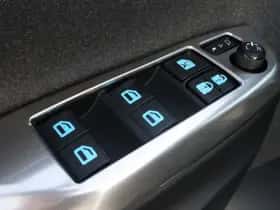 Toyota Yaris (2021) thumbnail 19