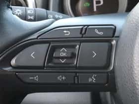Toyota Yaris (2021) thumbnail 23