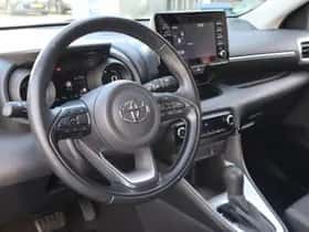 Toyota Yaris (2021) thumbnail 6