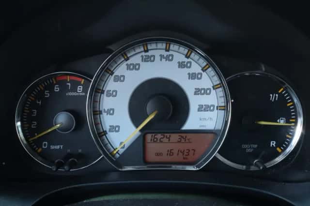 Toyota Yaris (2013) thumbnail 4