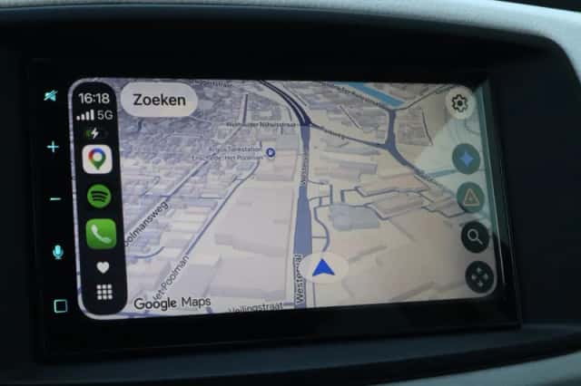 Toyota Yaris (2013) thumbnail 5
