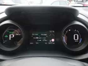 Toyota Yaris (2022) thumbnail 8