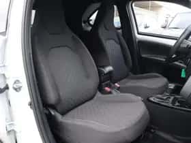 Toyota Aygo X (2023) thumbnail 14