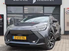 Toyota C-HR (2024) thumbnail 1