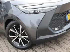 Toyota C-HR (2024) thumbnail 30
