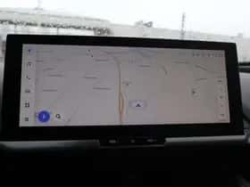 Toyota C-HR (2024) thumbnail 6