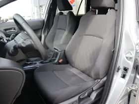 Toyota Corolla (2024) thumbnail 13