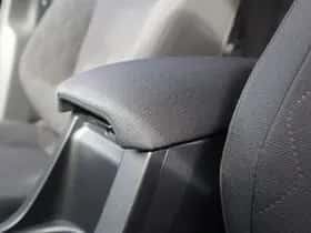 Toyota Corolla (2024) thumbnail 15