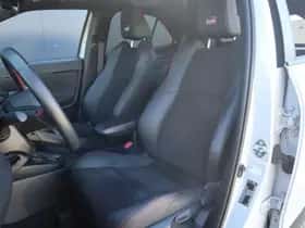 Toyota Yaris Cross (2024) thumbnail 15