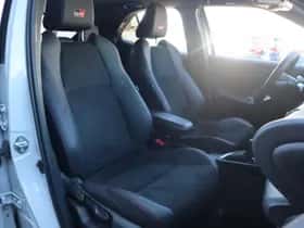 Toyota Yaris Cross (2024) thumbnail 19