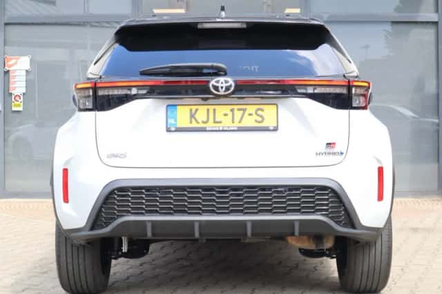 Toyota Yaris Cross (2024) thumbnail 5