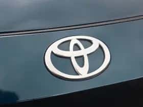 Toyota C-HR (2025) thumbnail 32
