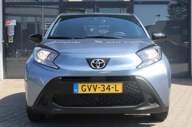 Toyota Aygo X (2024) thumbnail 4