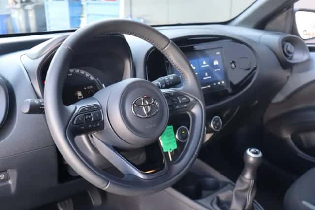 Toyota Aygo X (2024) thumbnail 6