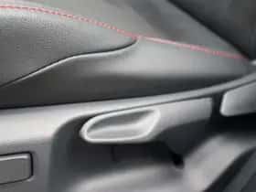 Toyota Yaris (2025) thumbnail 19