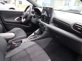 Toyota Yaris (2025) thumbnail 23