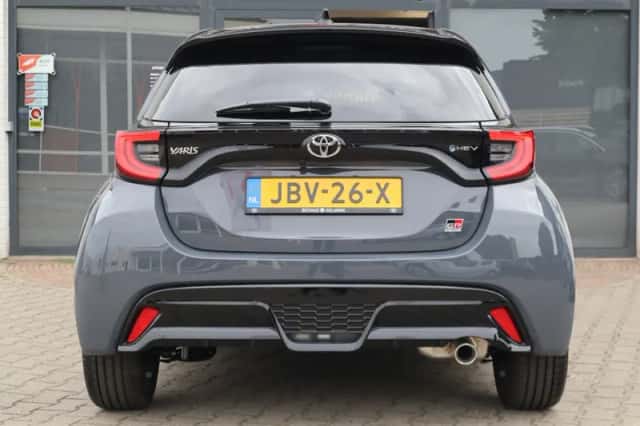 Toyota Yaris (2025) thumbnail 5