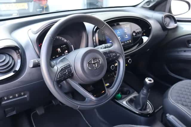 Toyota Aygo X (2023) thumbnail 5