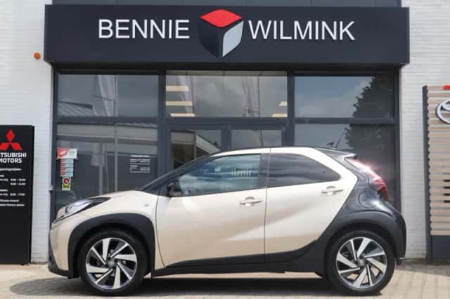 Toyota Aygo X (2022) thumbnail 3