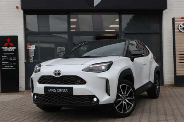 Toyota Yaris Cross (2023) thumbnail 1