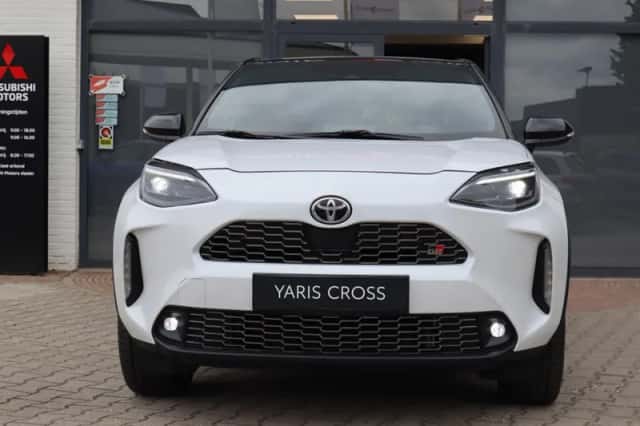 Toyota Yaris Cross (2023) thumbnail 3