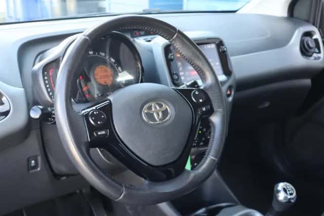 Toyota Aygo (2020) thumbnail 6