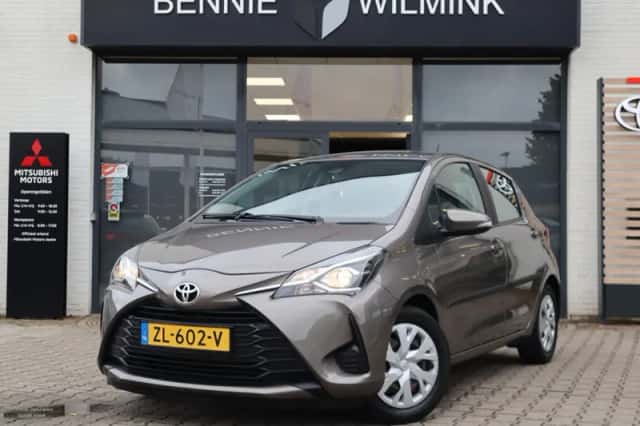 Toyota Yaris (2019) thumbnail 1