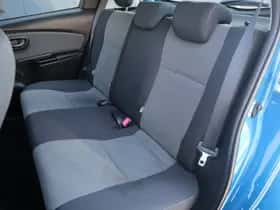 Toyota Yaris (2016) thumbnail 16