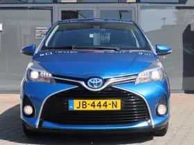 Toyota Yaris (2016) thumbnail 4