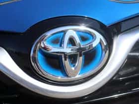 Toyota Yaris (2016) thumbnail 32