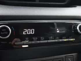Toyota Yaris (2023) thumbnail 11