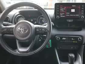 Toyota Yaris (2023) thumbnail 21