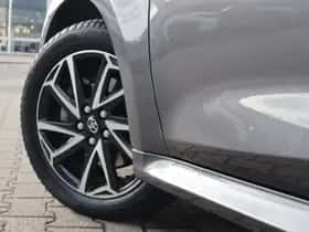 Toyota Yaris (2023) thumbnail 32