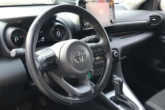 Toyota Yaris (2023) thumbnail 6