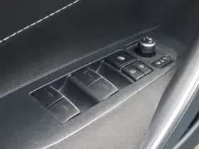 Toyota Corolla (2019) thumbnail 21