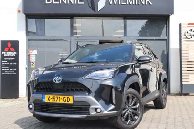 Toyota Yaris Cross (2023) thumbnail 1
