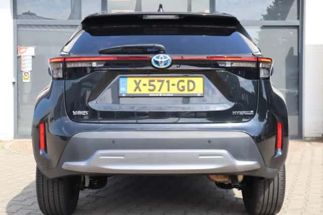 Toyota Yaris Cross (2023) thumbnail 5