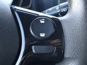Toyota Aygo (2018) thumbnail 19