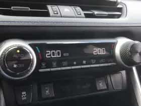 Toyota RAV4 (2019) thumbnail 11