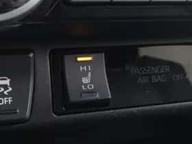 Toyota RAV4 (2019) thumbnail 12