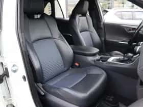 Toyota RAV4 (2019) thumbnail 18