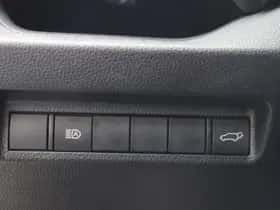 Toyota RAV4 (2019) thumbnail 23