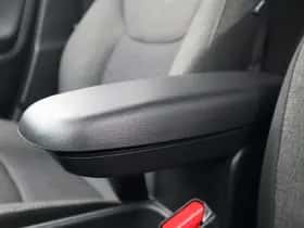 Toyota Yaris Cross (2024) thumbnail 16