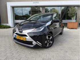Toyota Aygo (2015) thumbnail 1
