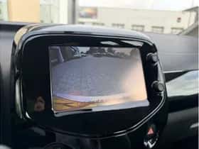 Toyota Aygo (2015) thumbnail 21