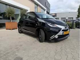 Toyota Aygo (2015) thumbnail 4
