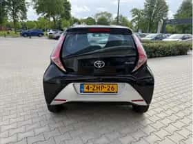 Toyota Aygo (2015) thumbnail 7