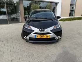 Toyota Aygo (2015) thumbnail 8